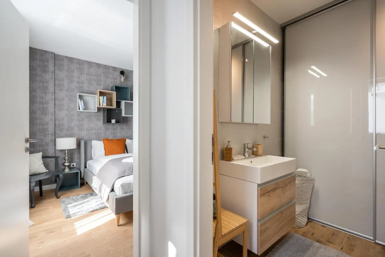 The Rose Garden Apartments - Budapest