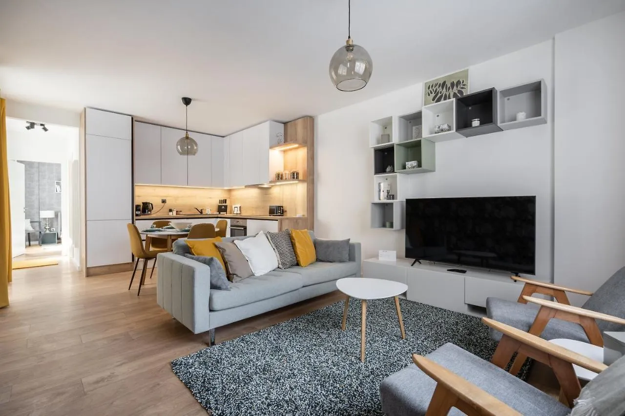 The Rose Garden Apartments - Budapest